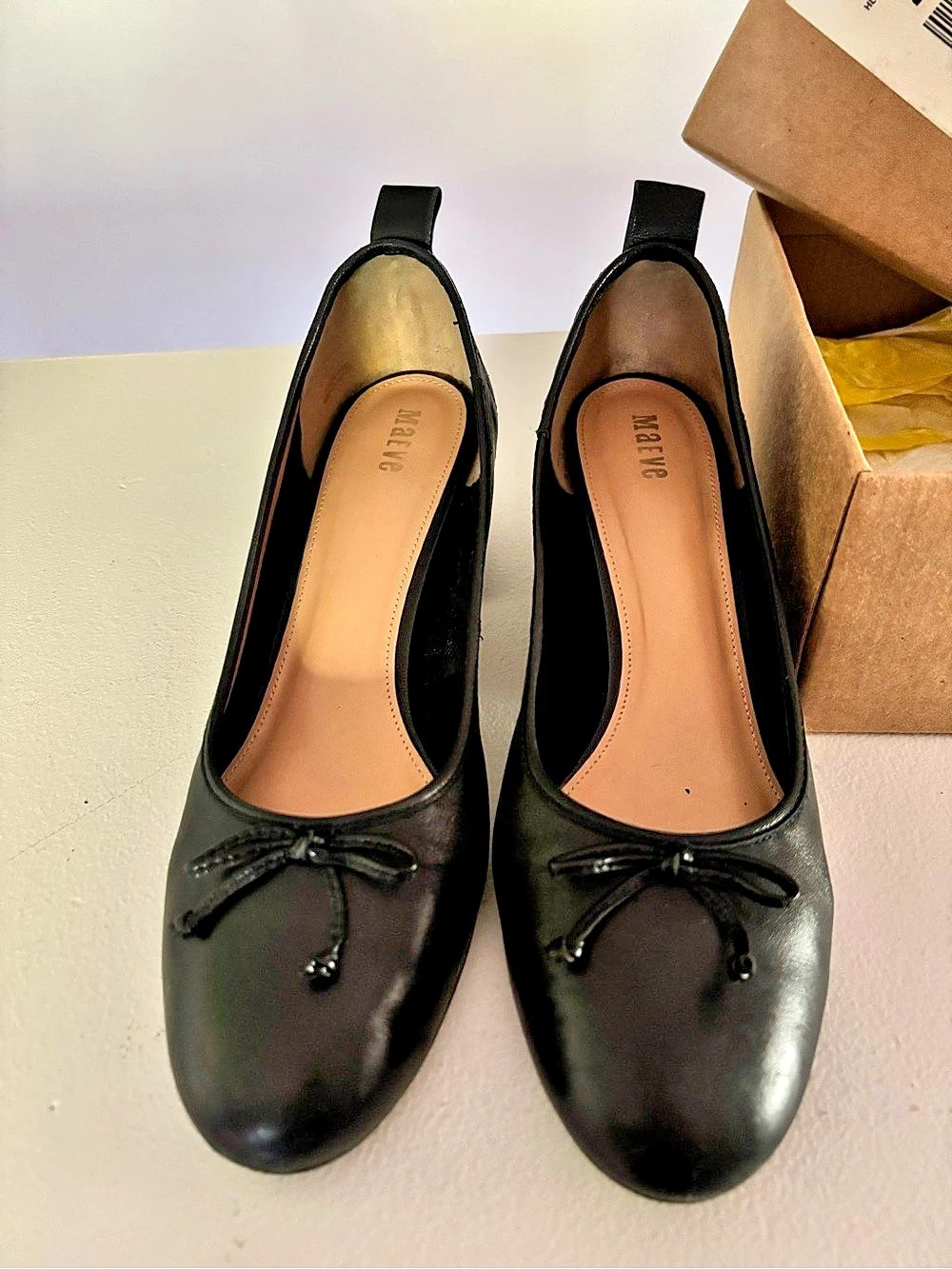Maeve Black Leather Bow Block Heel Pumps β Size 8.5